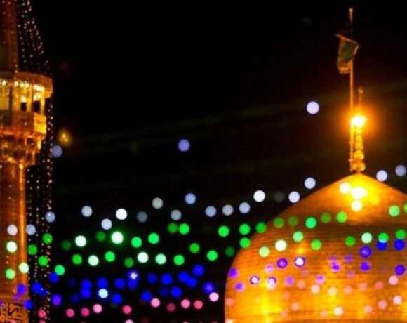 حمله با سلاح سرد به سه روحانی در حرم رضوی