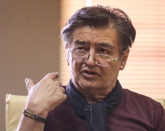 رضا رویگری در خانه سالمندان کهریزک به حال خود رها شد