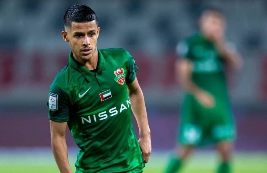 تفریح زیاد مهدی قایدی و همسرش باعث اخراجش می شود