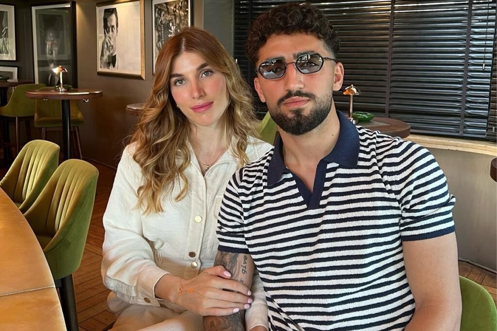 ازدواج الهیار صیادمنش