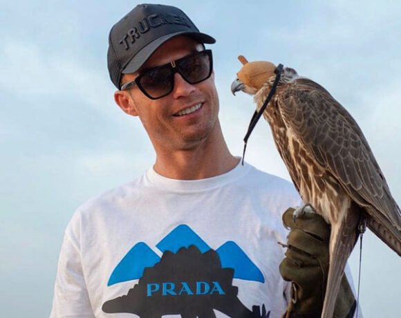 بیوگرافی کریستیانو رونالدو / فوق ستاره فوتبال