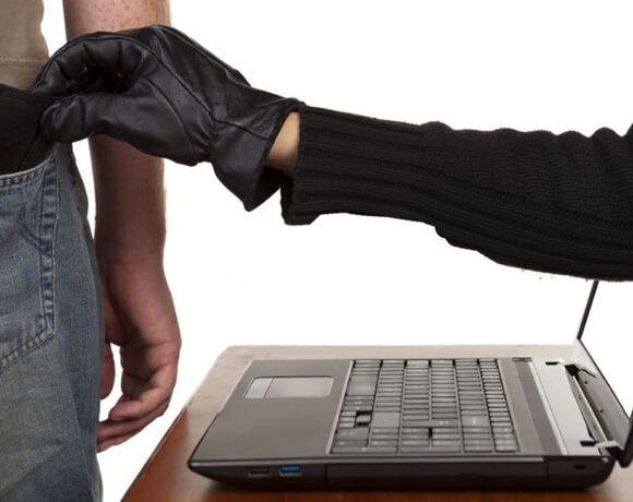 مزون دار میلیاردر کلاهبردار در آمد