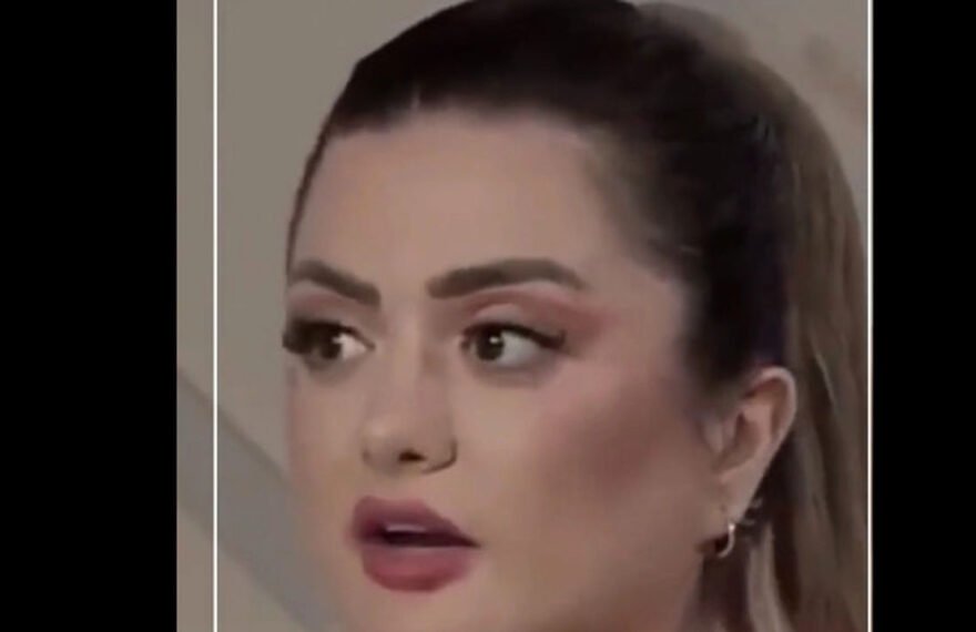 فیلم گریه های خانم مجری شبکه من و تو در آنتن زنده