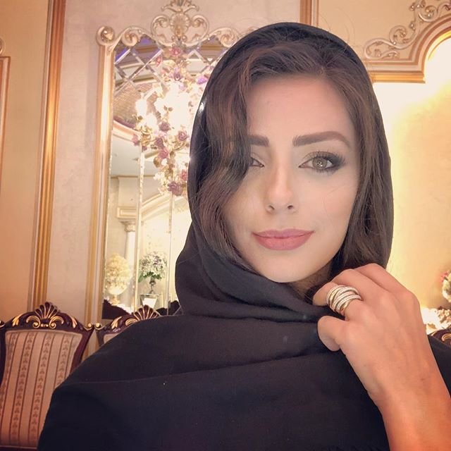 نفیسه روشن هم با یک استوری به وقایع اخیر واکنش نشان داد