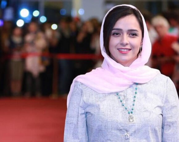 ترانه علیدوستی هم کشف حجاب کرد / عکس