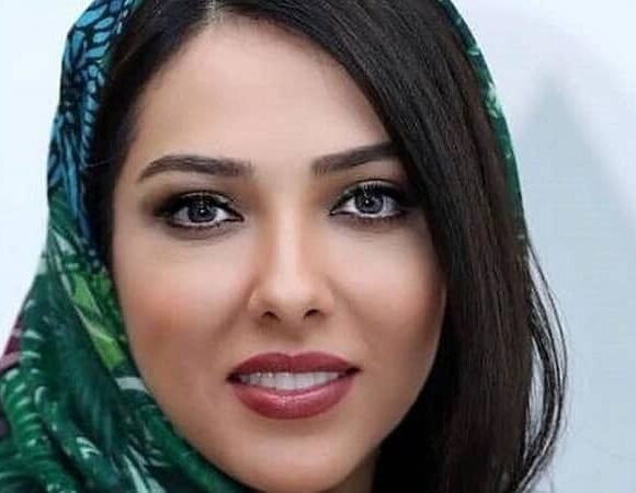 لیلا اوتادی عکس بحث انگیزی از خود منتشر کرد