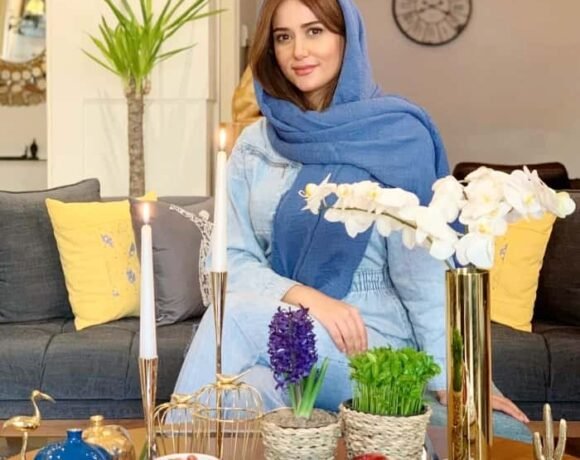 بیوگرافی پریناز ایزدیار