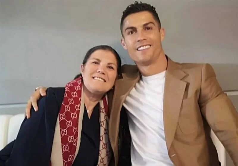 چرا قرار مادر کریس رونالدو با علی دایی کنسل شد ؟