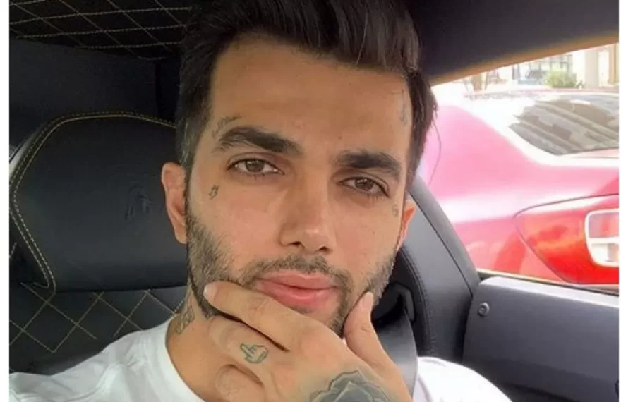 بستری شدن پویان مختاری در بیمارستان