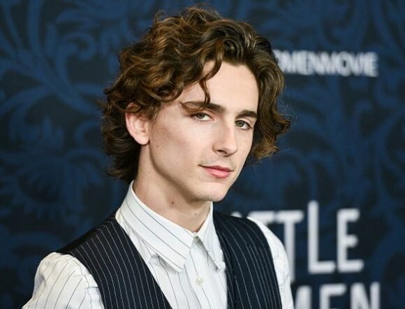 آقای بازیگر جوان برنده جایزه «بهترین مو» سال است!