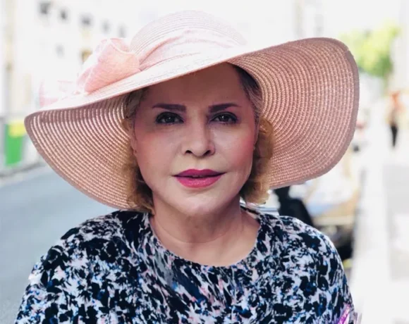 زری خوشکام همسر علی حاتمی درگذشت