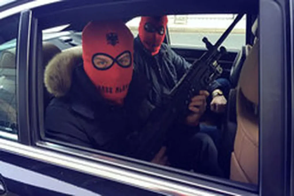 مادر بزرگ 81 ساله دستور قتل یک پلیس را داد!