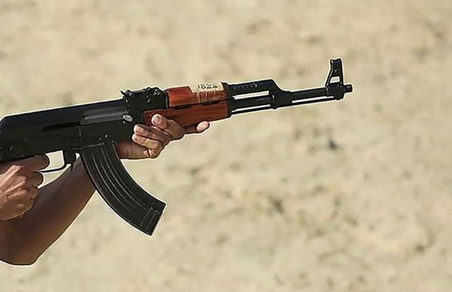 کشته شدن چندنفر در حمله‌ی مسلحانه در سقز